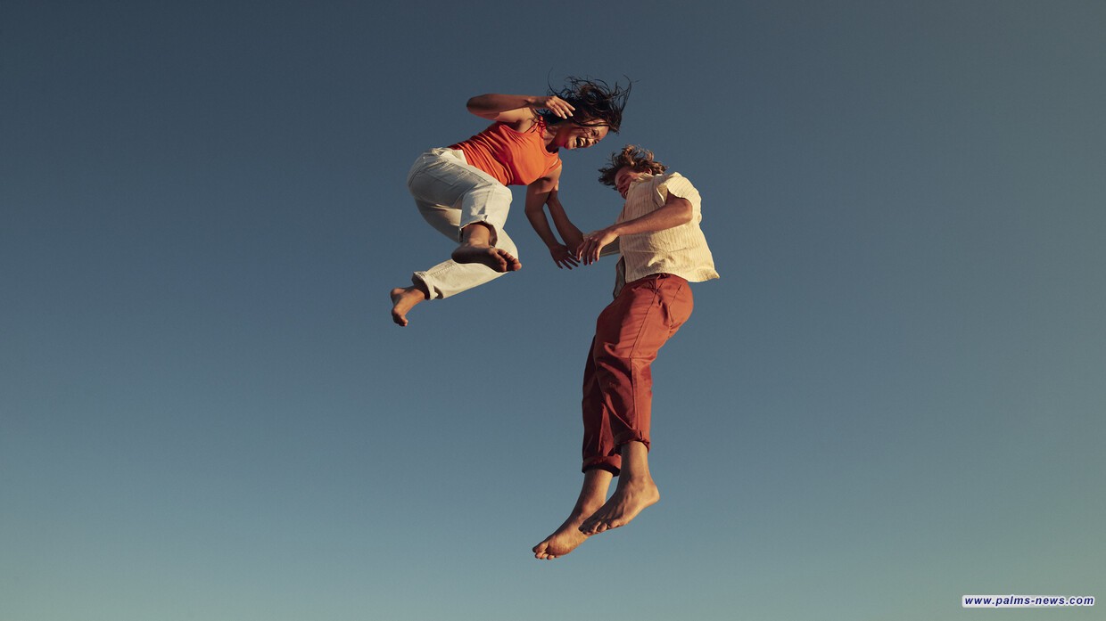 العلم يحدد أفضل أوقات الشعور بالسعادة